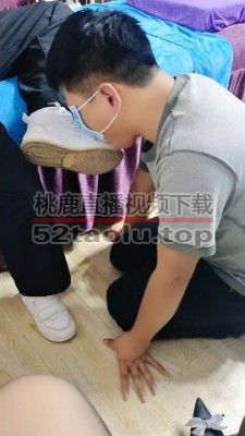 【天蝎女王】美容院开发素人恋足 JS22102301