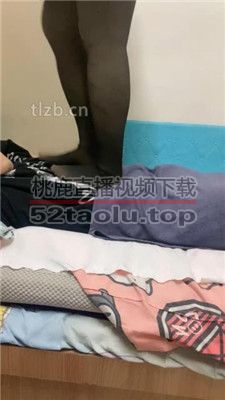 【鬼魅娜主】黑丝脚全体重踩踏 JS240122-1