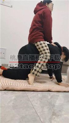 【樱樱】情侣主-让闺蜜下跪伺候-骑狗背/踩踏/奴下奴【四】 bf38606