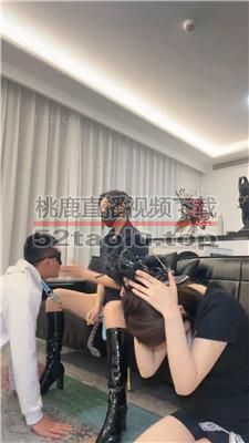 【妆主大大】情侣奴-头顶高跟/保鲜膜窒息/吮吸酸奶脚/奴下奴舔脚 bf39600