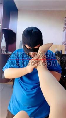 【小羊姐姐】跪舔脏高跟肉丝jio/裸足的诱惑/囚禁狗笼/踩踏 JS240517-21