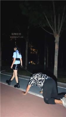 【泡泡】深夜户外狗链遛狗犬化 bf44287