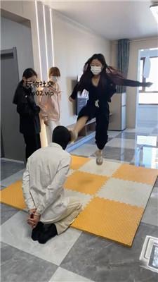 【精神小妹】3S重度踹脸+踩头 bf44530