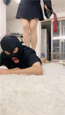 【安琦】肉丝全体重踩踏/嘴叼高跟 bf44943