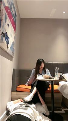 【子熙大人】桌底视角-白棉袜气味辱 bf45943