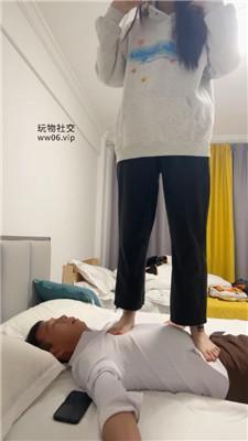 【艾斯】骑马强制驯化/裸足踩踏 bf47477