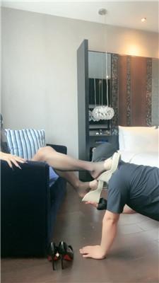 【TS女王】居然喜欢伪娘的jio JS250429-33