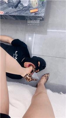 【猫】裸足恋足狂舔 bf57408