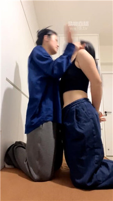 【叉烧饱】窒息S吻舔脚耳光    260111-4