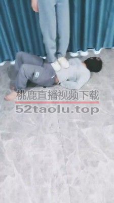 【小狐狸S】双S-小白鞋白袜全体重踩踏/骑马/踢踹 bf26954