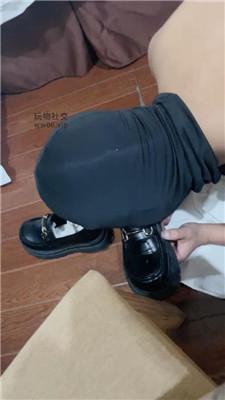 【小凤梨】跪舔纹身小妹的玉足【完整版】 JS250117-20