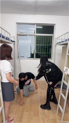 【也狗】女生寝室-双S暴揍 bf58993